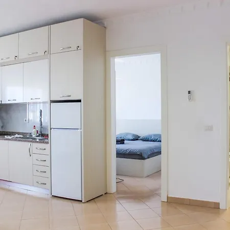 Waveside Daire Dıraç